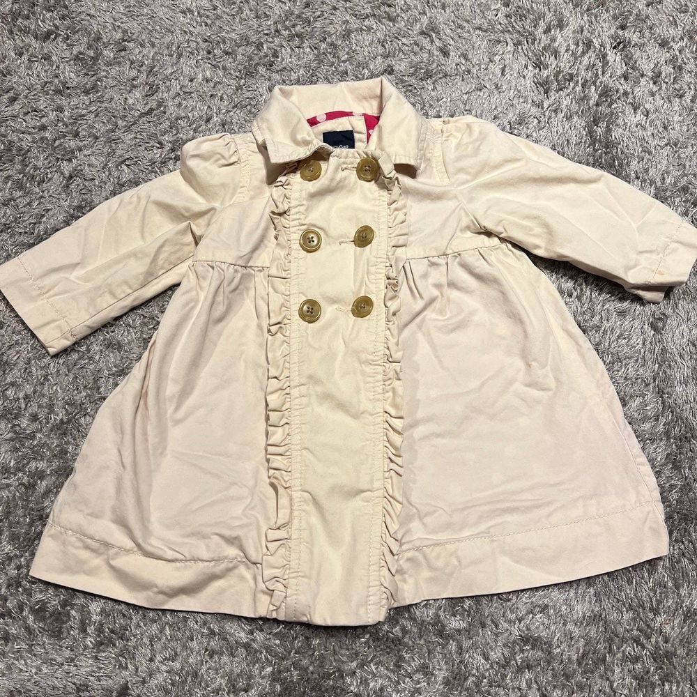 Gap baby beige trench coat